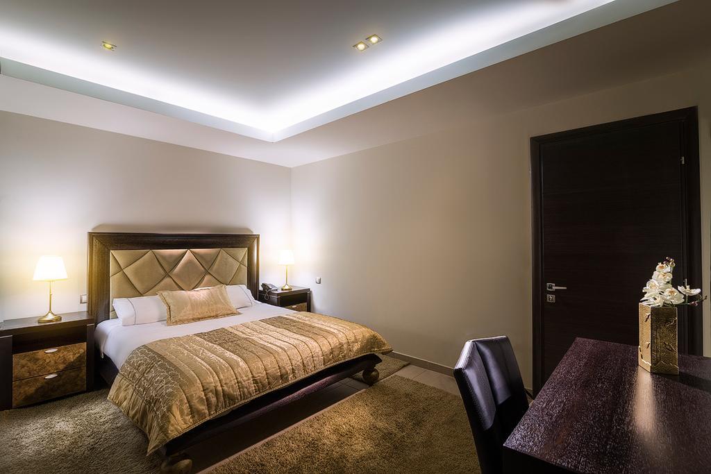 Hotel Pansion Zafeiriou à Kastoria Extérieur photo