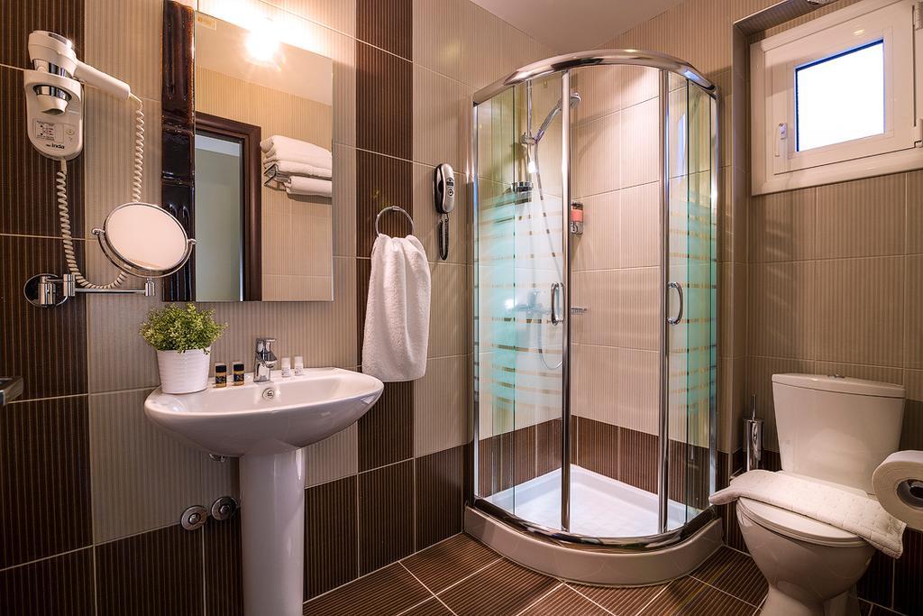 Hotel Pansion Zafeiriou à Kastoria Extérieur photo